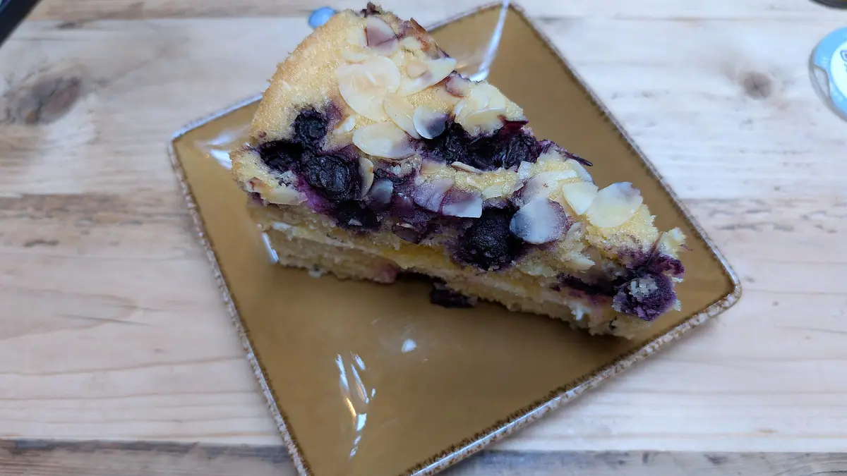 Ccrumbs – cake shop in Eydon, Daventry